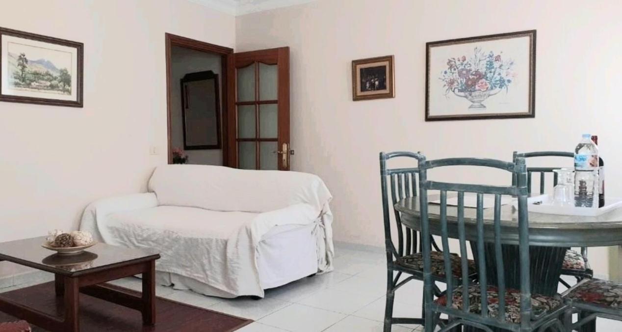 Esperanto Apartment *